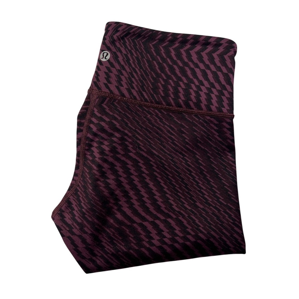 Lululemon Wunder Under Crop III Horizon Red Grape Maroon Black Size 4‎